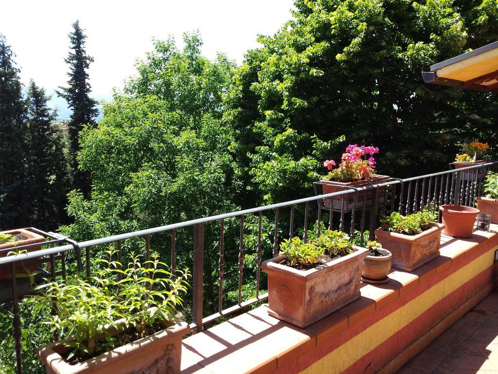 Guardalaluna Villa Pian Di Sco Exterior photo